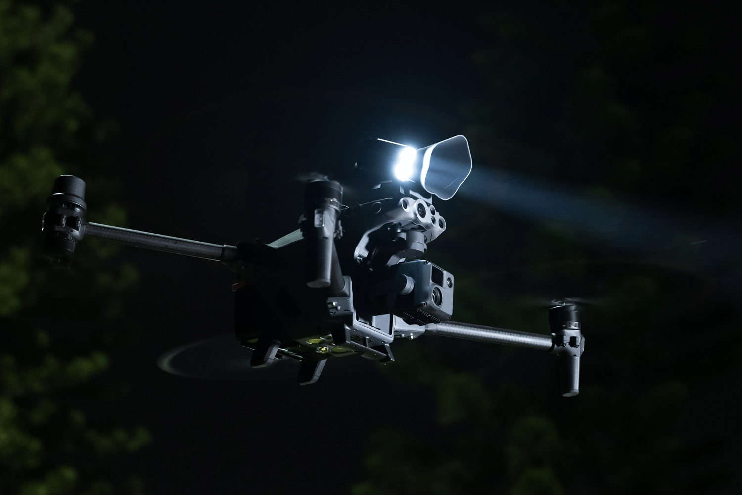 LP12 Searchlight and Broadcasting System - DroneDynamics.ca